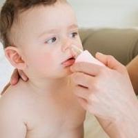 Bebeğimin burnu için özel damlalara ihtiyacım var mı?