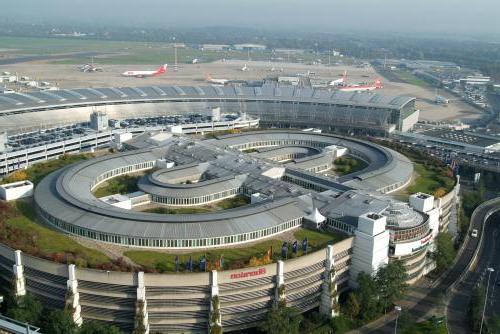 Almanya'daki her havalimanını ayırt eden özellikler sadelik ve rahatlıktır.